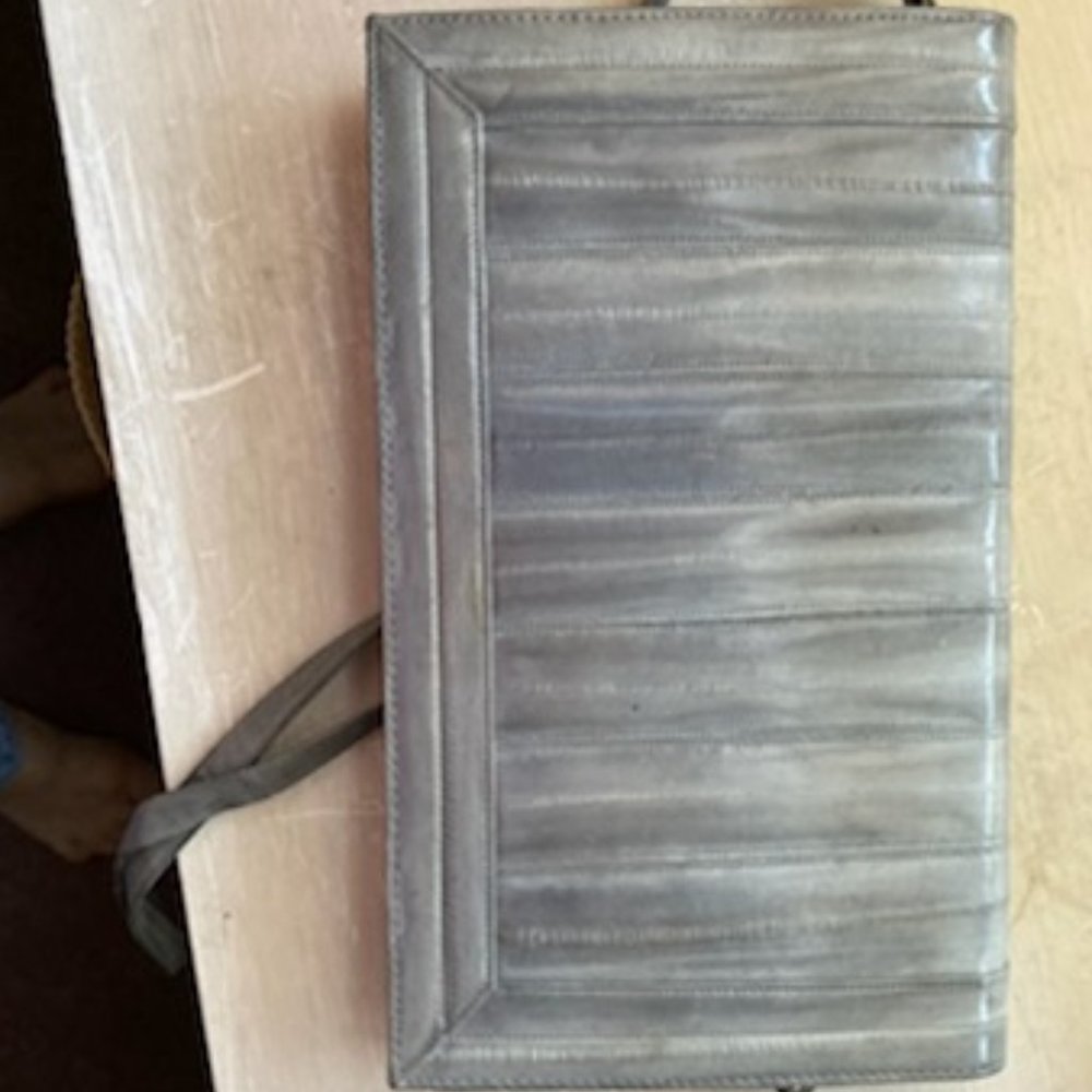 GRAY EEL SKIN HANDBAG